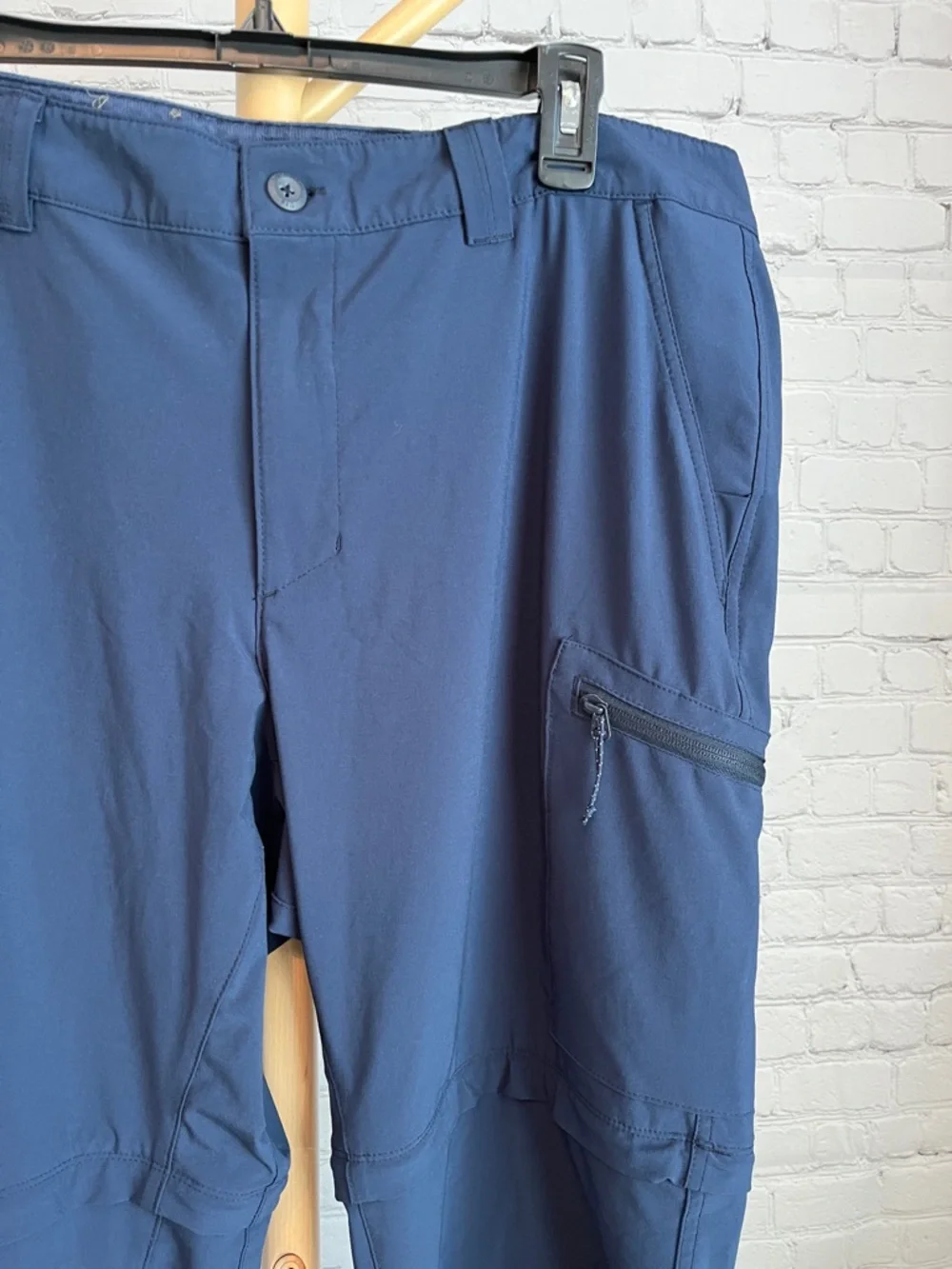 Columbia Men's Navy Convertible Cargo Pants 38X30